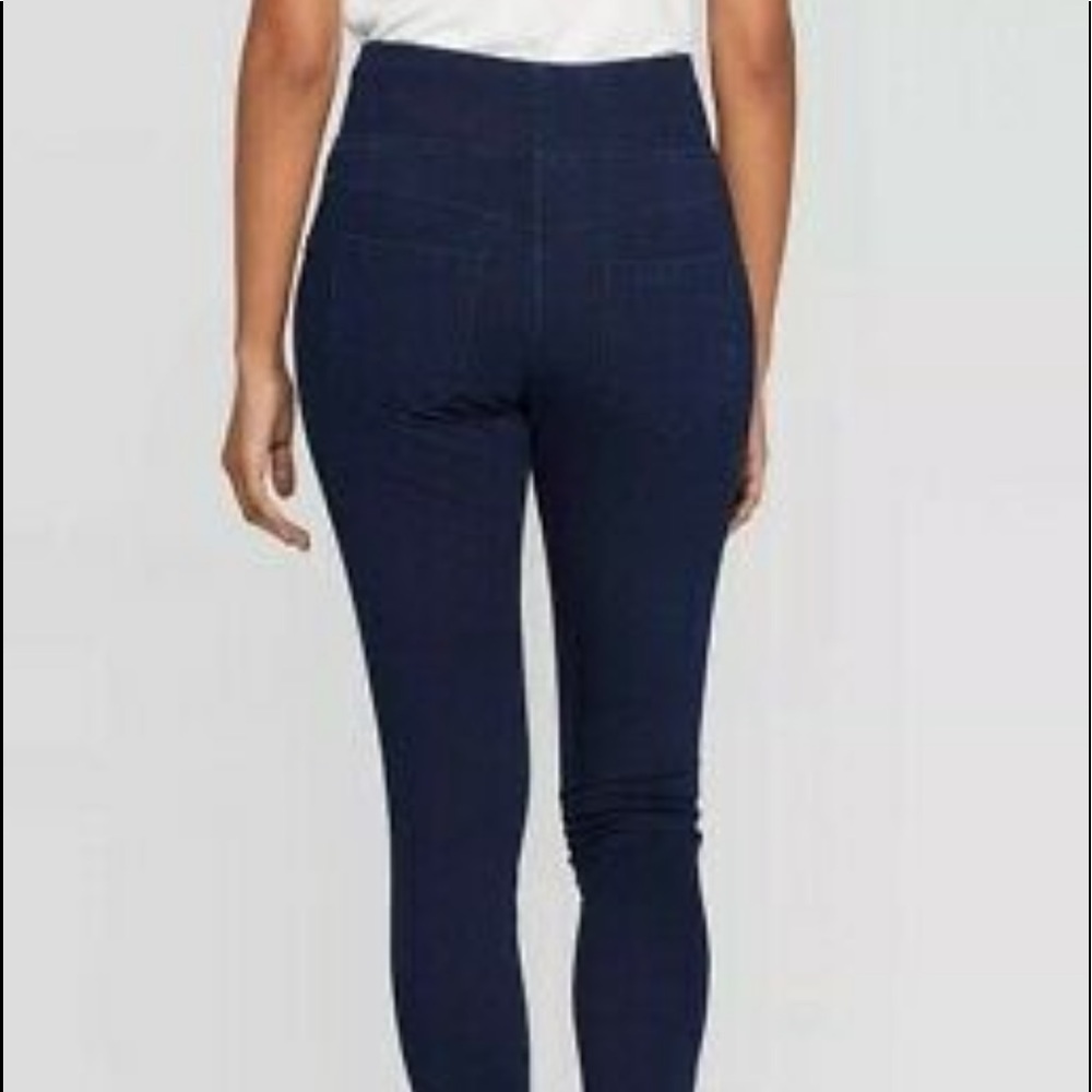 NWT High Waisted Jeggings